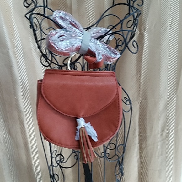 Purse - Picture 2 of 5